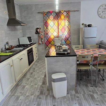 Ain Draham Sejour 1, Appartement Deux Pieces, Prive,Seulement Familles!!! Netflix, Youtube Buitenkant foto