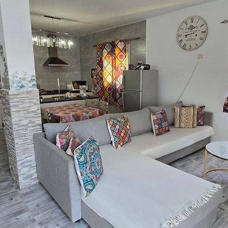 Ain Draham Sejour 1, Appartement Deux Pieces, Prive,Seulement Familles!!! Netflix, Youtube Buitenkant foto