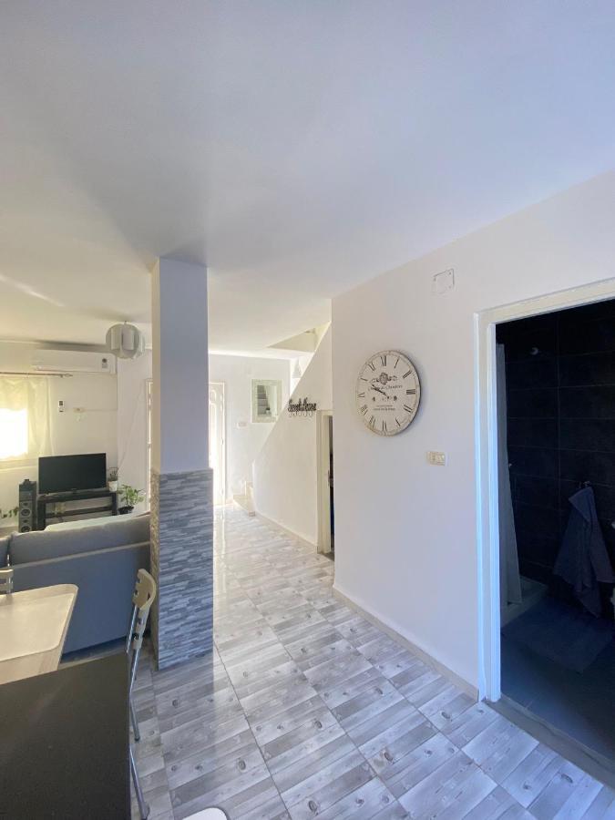 Ain Draham Sejour 1, Appartement Deux Pieces, Prive,Seulement Familles!!! Netflix, Youtube Buitenkant foto